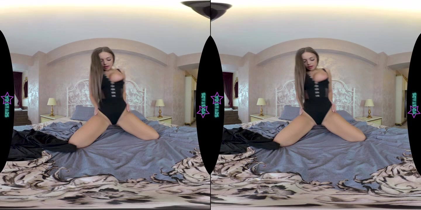 Trying Out The Hotel Bed Alone Until You Cum For Me - VRStars