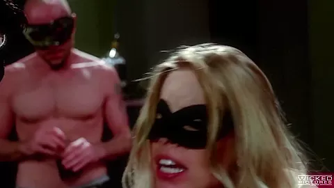 Britney Amber,Nikki Daniels in Impulse, Scene 5 - Wicked