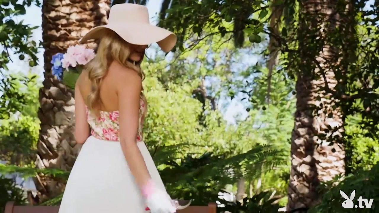 Playboy Centerfolds - PlayboyTV