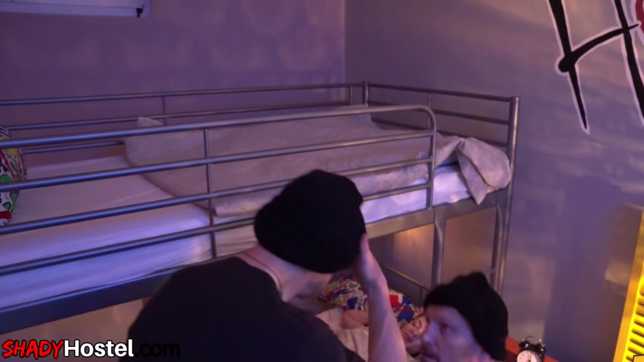 Euro hostel babe spitroasted by thieves before taking DP