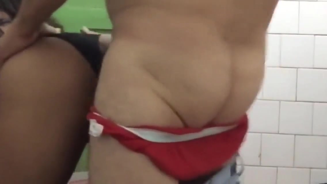 Pros f&atilde_s de coroas: dois deles sendo ativos comigo num v&iacute_deo s&oacute_