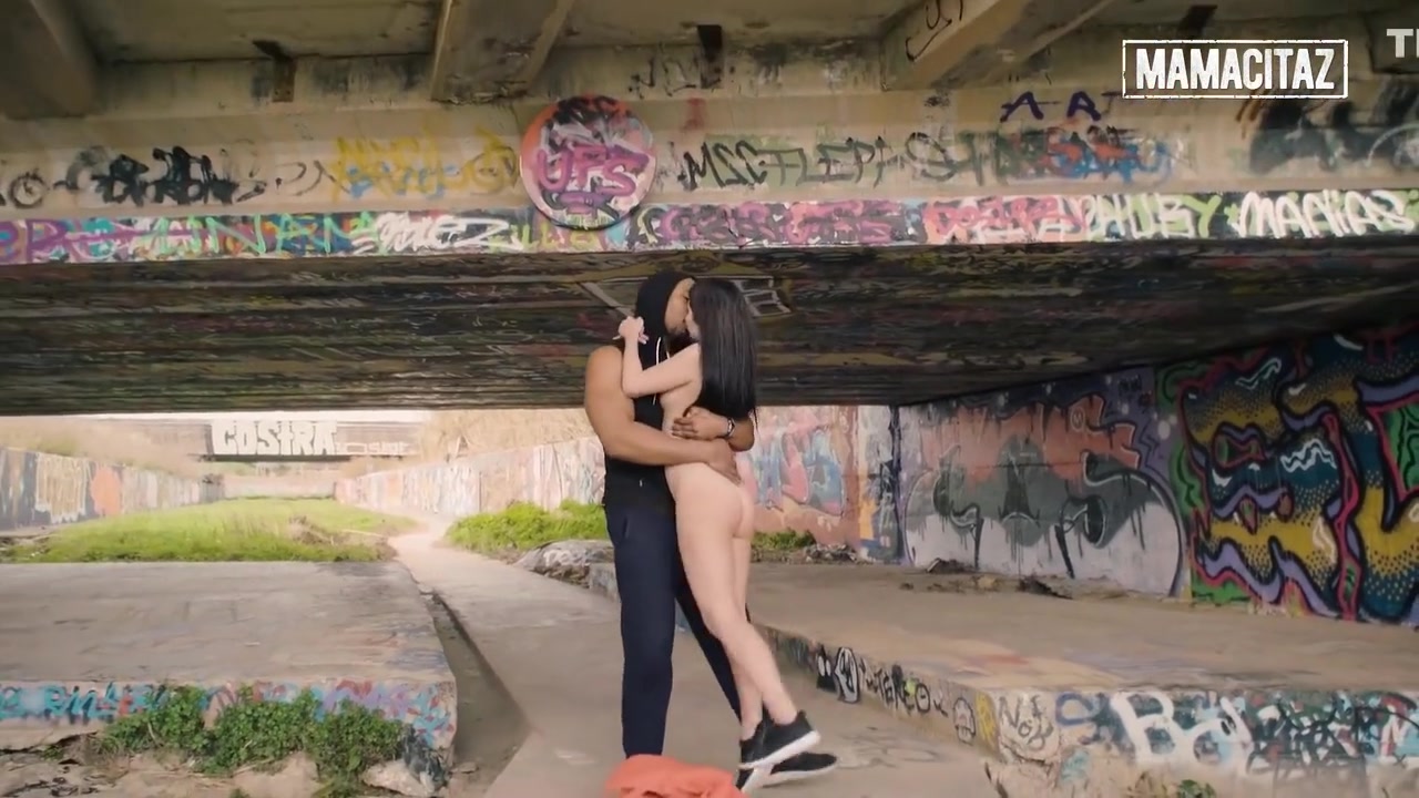 Hot Girls Love Getting Fucked In Public Full Scene - Sarah Sultry And Cassie Fire