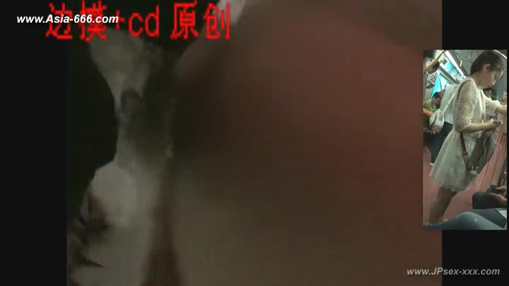 peeping chinese amateur upskirt.5