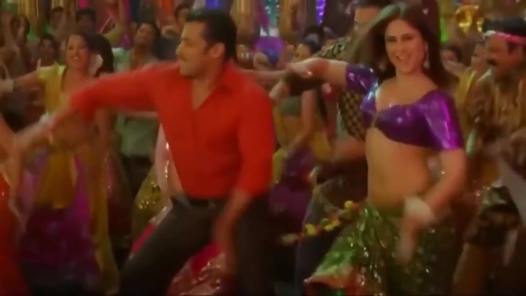 Kareena kapoor jerk off challenge fevicol se edition