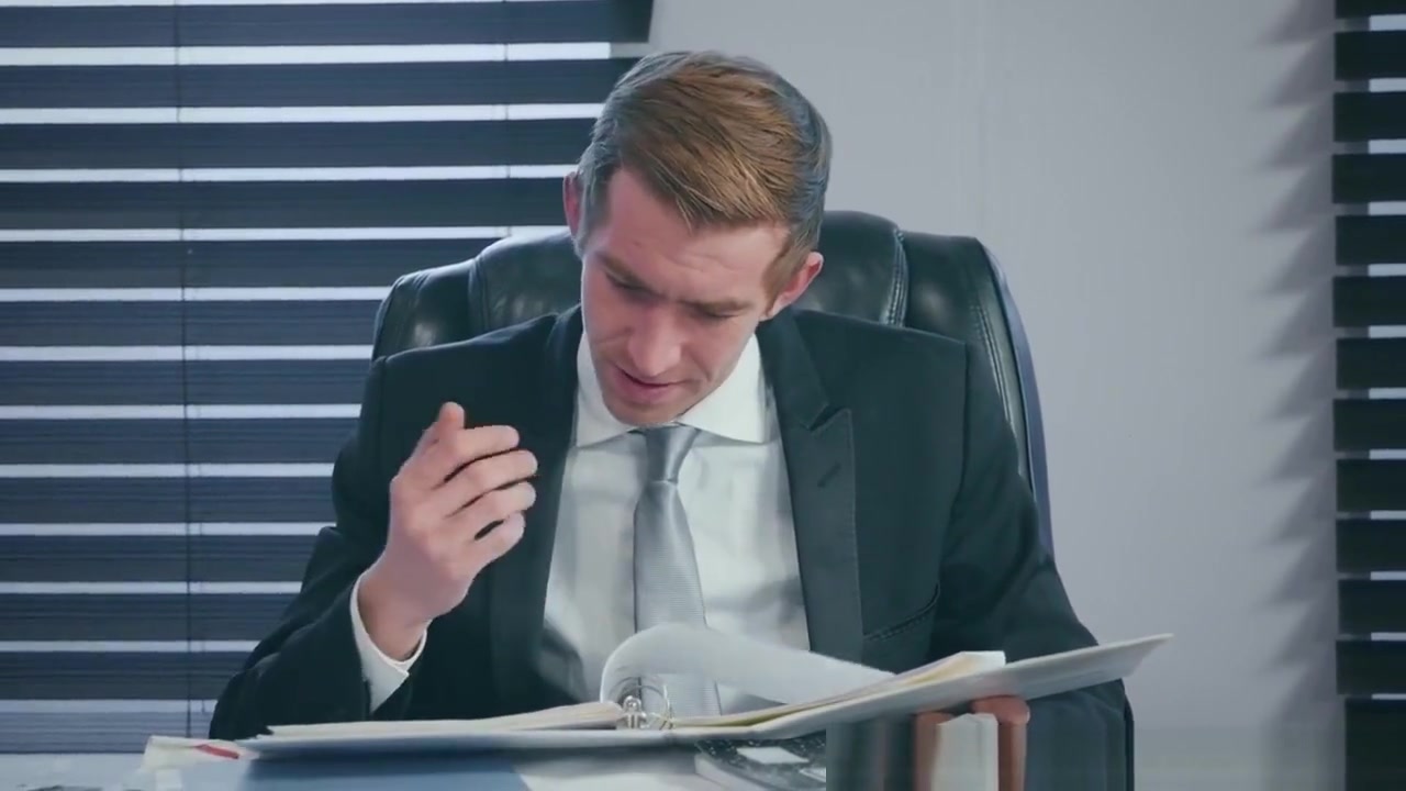 Brazzers - Big Tits At Work - Not Safe For W