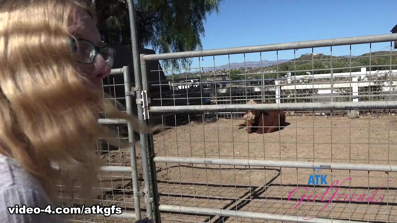 Kallie Taylor Farm Date 1 - ATKGirlfriends