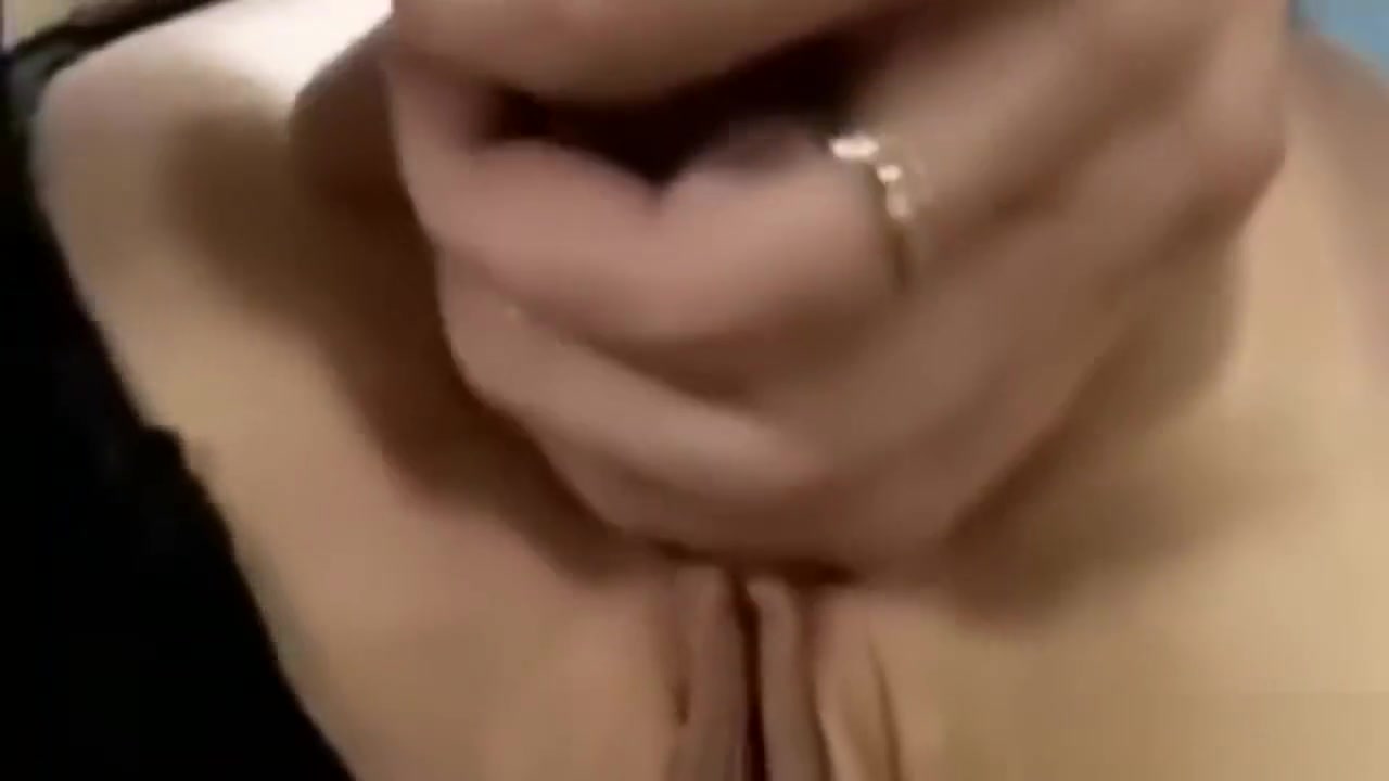 Voluptuous Vixen Gets Analyzed in Vintage Porno