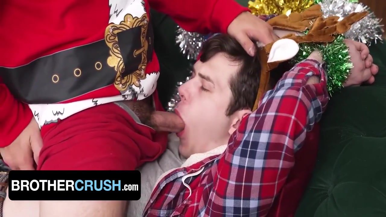 Stepbro Wasnt Helping With Christmas Decorations, So I Pounded His Lazy Ass Instead 17 Min - Archie Paige And Dakota Lovell