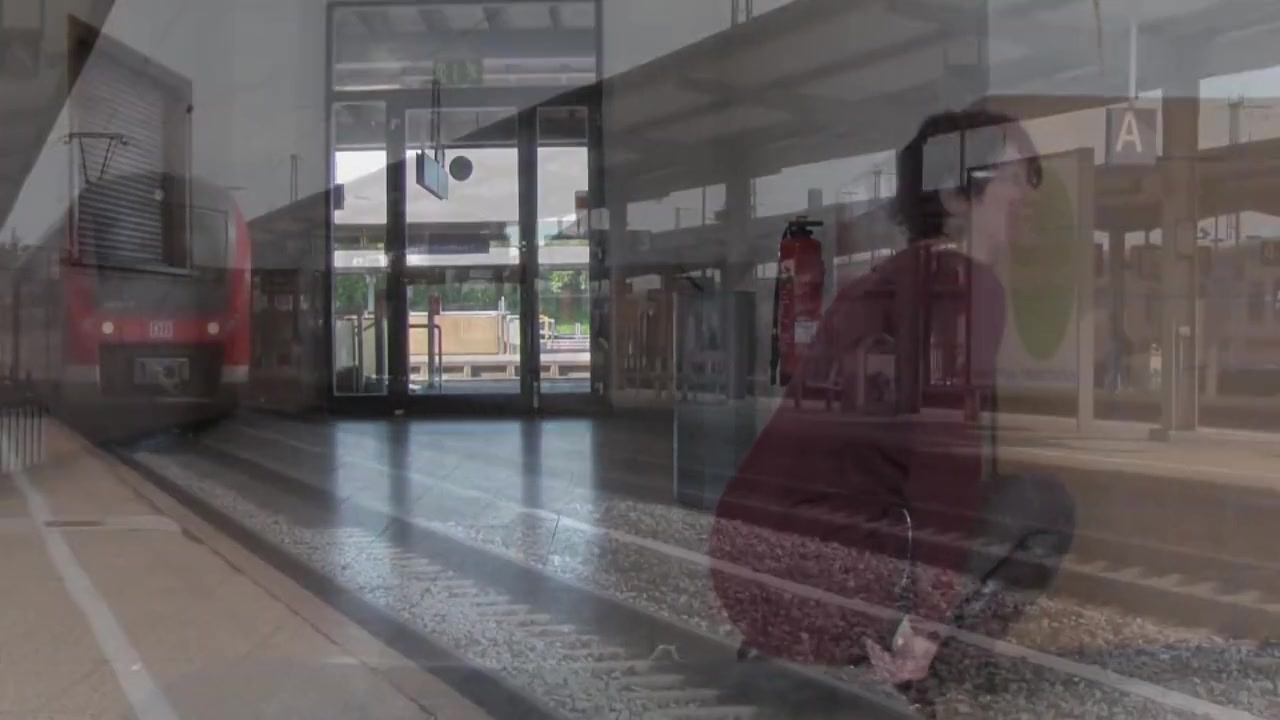 Popp Sylvie In Hard Fuck In A Train Station In Public