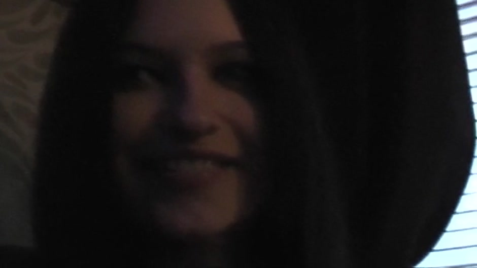 Nika in homemade video with a happy couple shagging