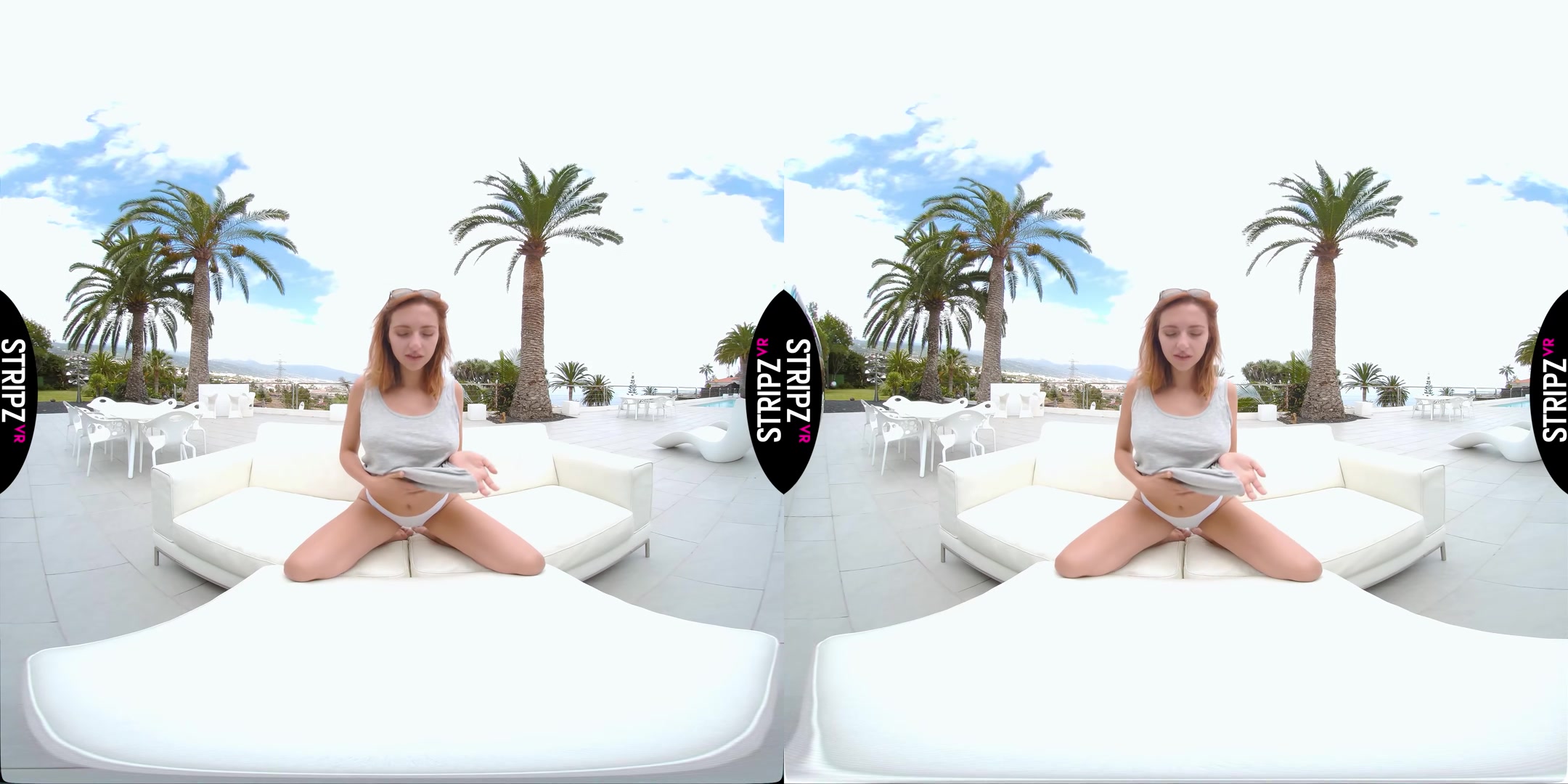 Naked In Paradise - StripzVR