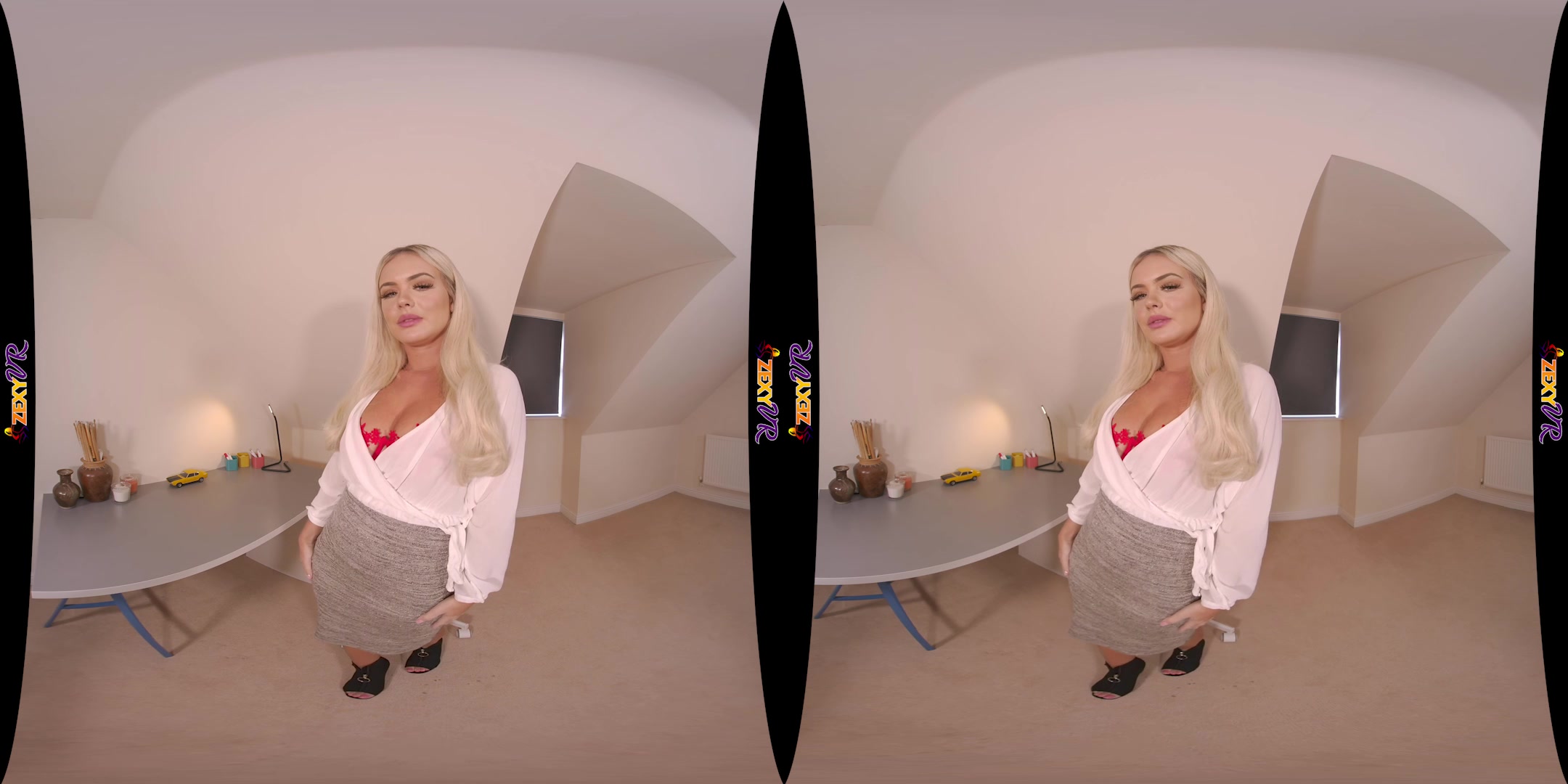 Naked In The Office featuring Louise - ZexyVR