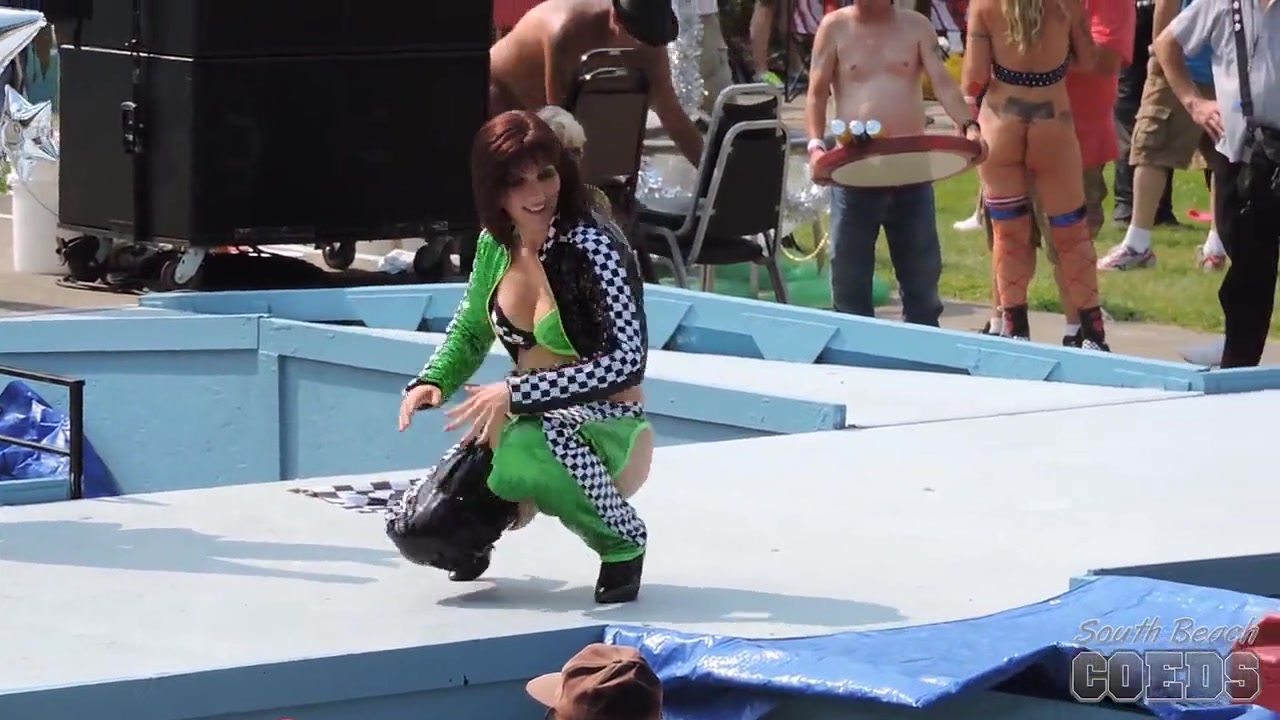 Video From The Entire 2014 Sunday Show Shot By Glenn 4 Of 5 - SouthBeachCoeds