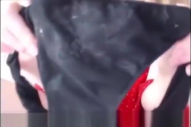 Blonde Russian Tranny wanking big cock on webcam