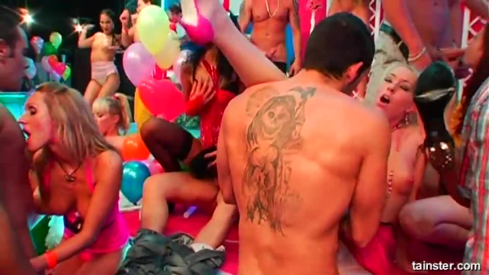 Gorgeous sex dolls fucking at a wild party
