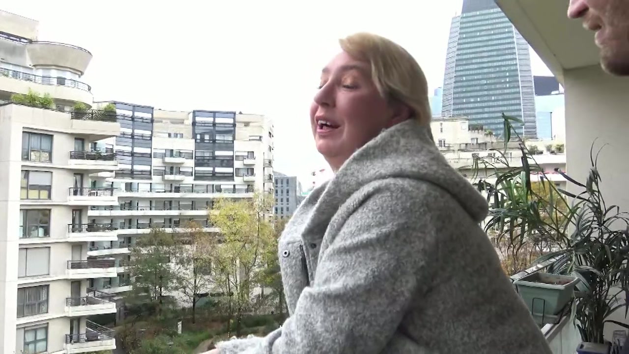 Livia, a assiduously unfaithful naughty girl! - Jacquie et Michel TV