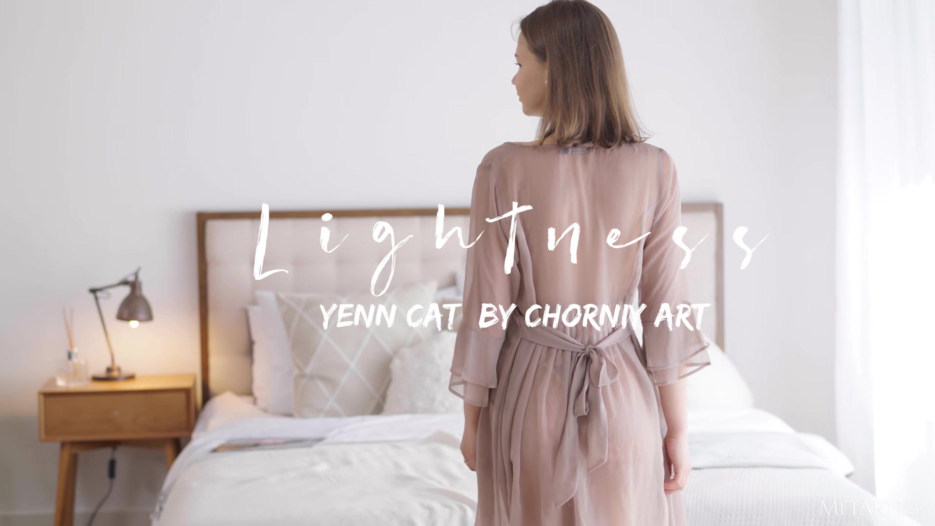 Lightness - Yenn Cat