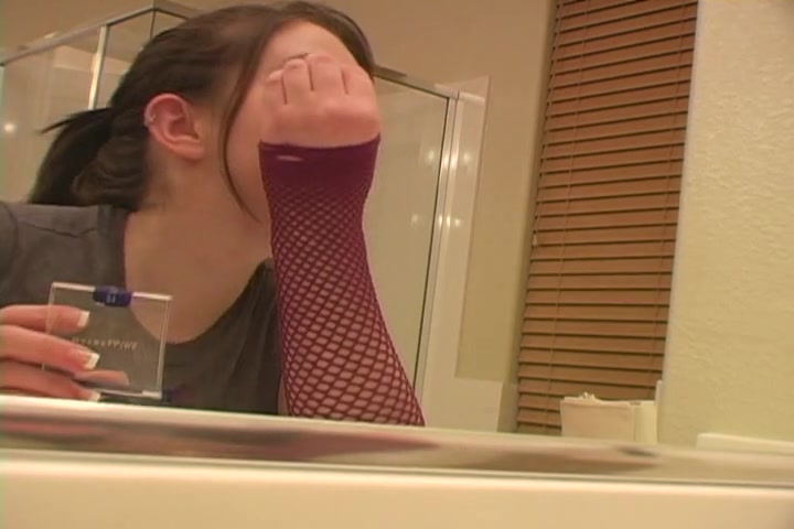 Kinky teen 18+ showing off in front of the mirror
