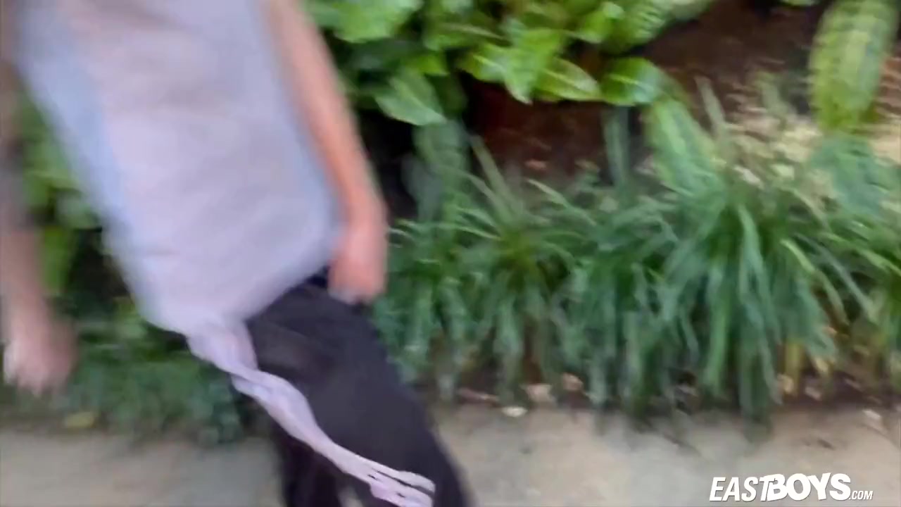 Jhair Puentes - Twink Huge Dick Handjob