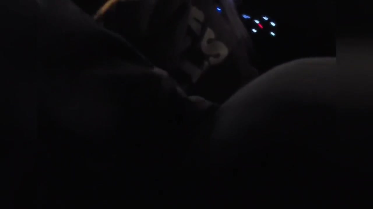 Brandiixxx With 2 Guys 5 Min