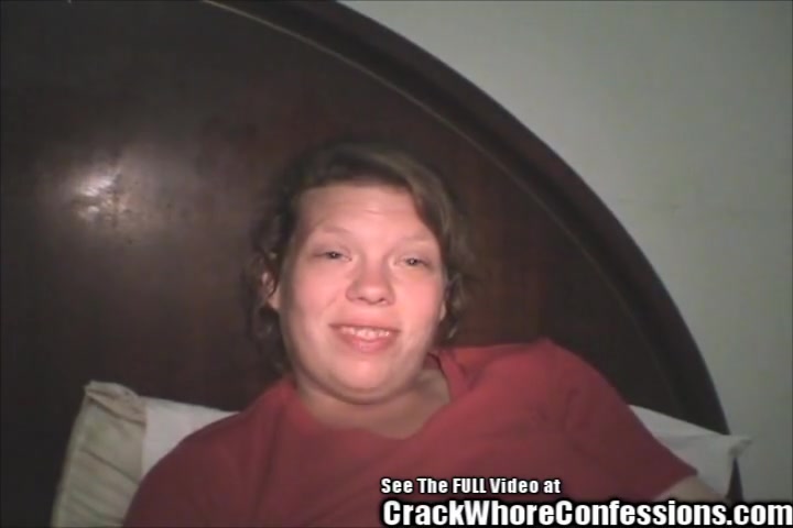 Fat Pussied Sucks My Dick