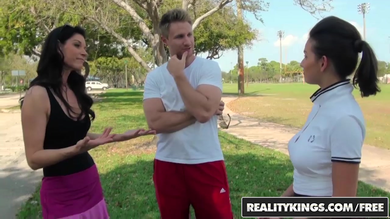 RealityKings - Milf Hunter - India Summer Levi Cash Shae Summers - Topless Tennis