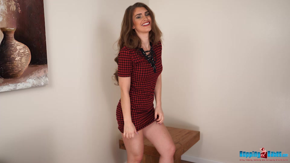 Katie Louise - Never Boring - BoppingBabes