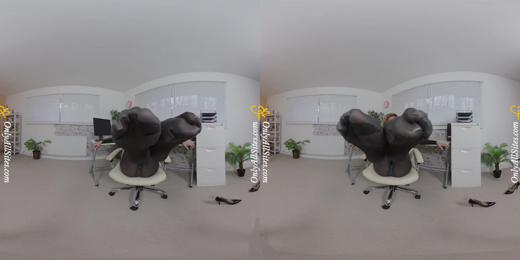 Natalia Forrest - Secretary; Sexy Secretary Shows off Her Ass in Pantyhose