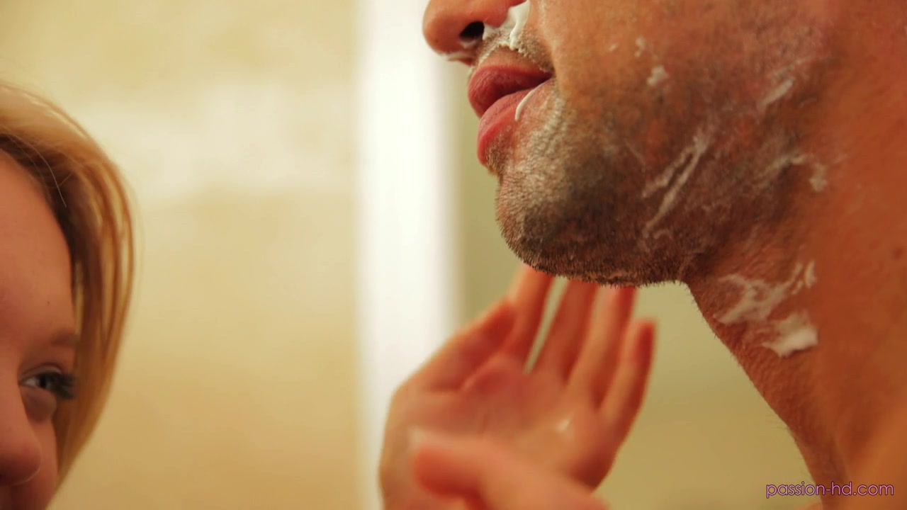 Dakota Skye. Close Shave - Passion HD
