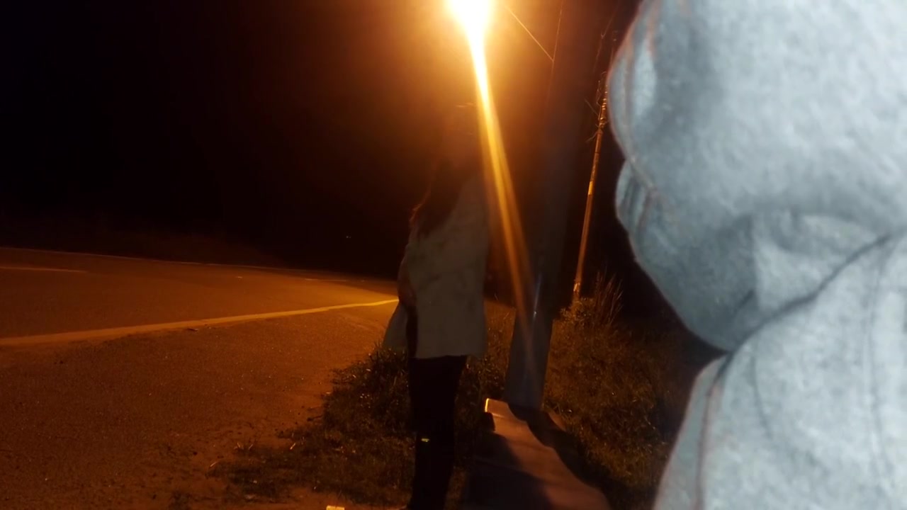 Mostrei Minha Bunda Para Um Estranho No Ponto De Onibus! 5 Min With Jennifer Pimenta And Wide Hips