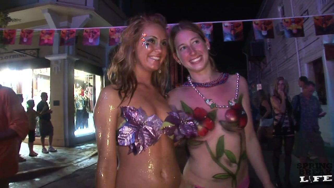 Watch Her Story Behind The Scenes Compilation Of Cameragirl Amy