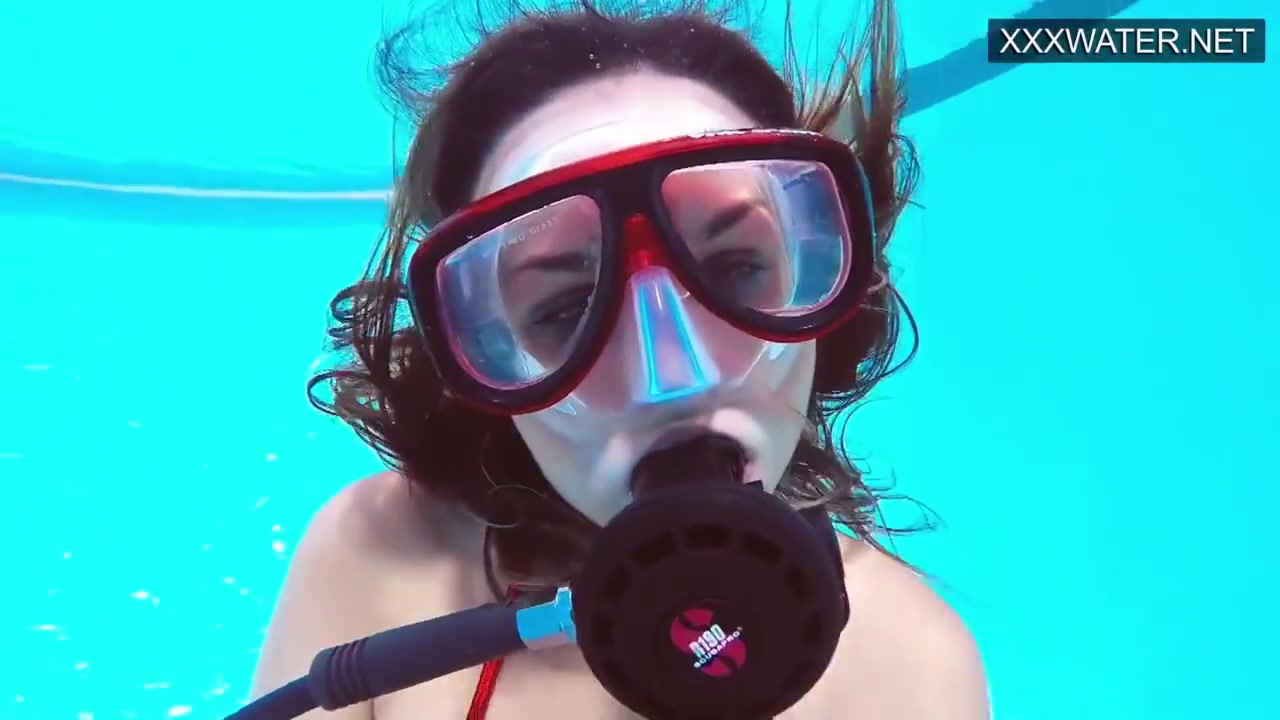 Hungarian Pornstar Lana Tanga Orgasming Underwater