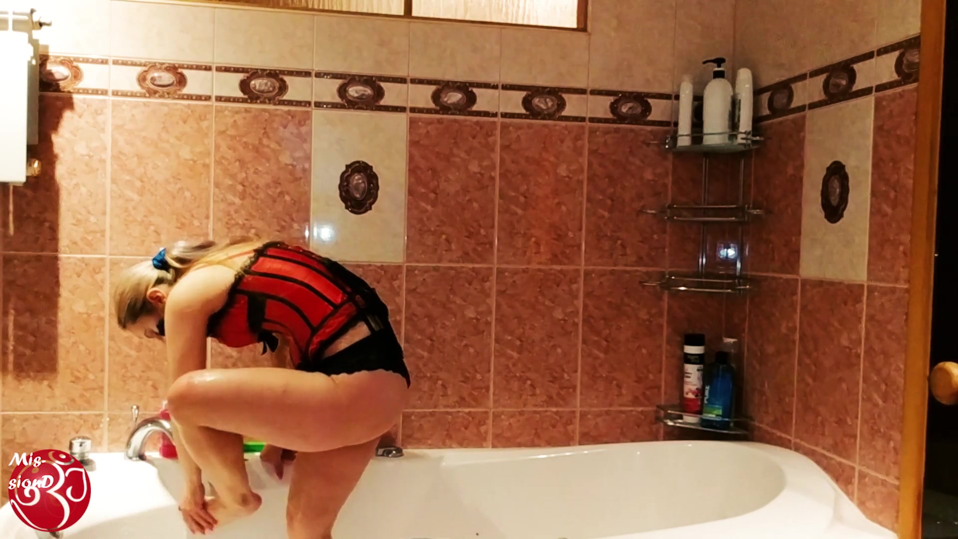 Ass Shaking - Sex Movies Featuring Findom Goaldigger