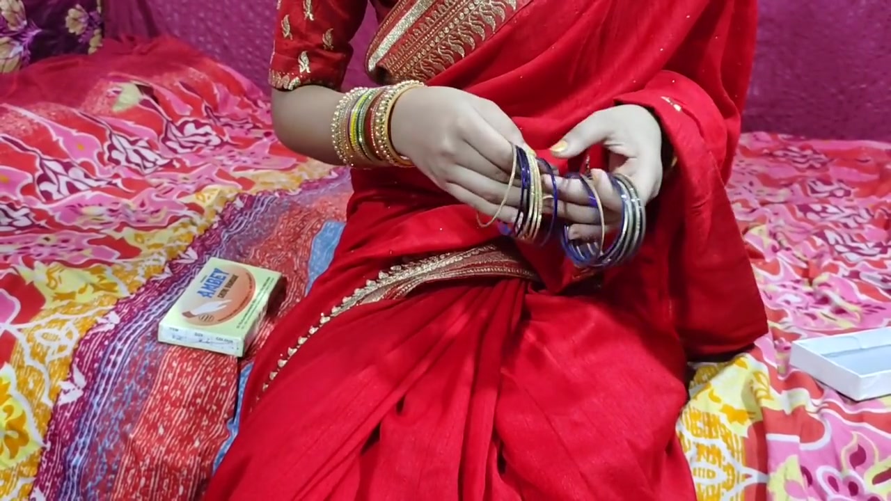 Gifted Bangles To My Stepsister For Sex