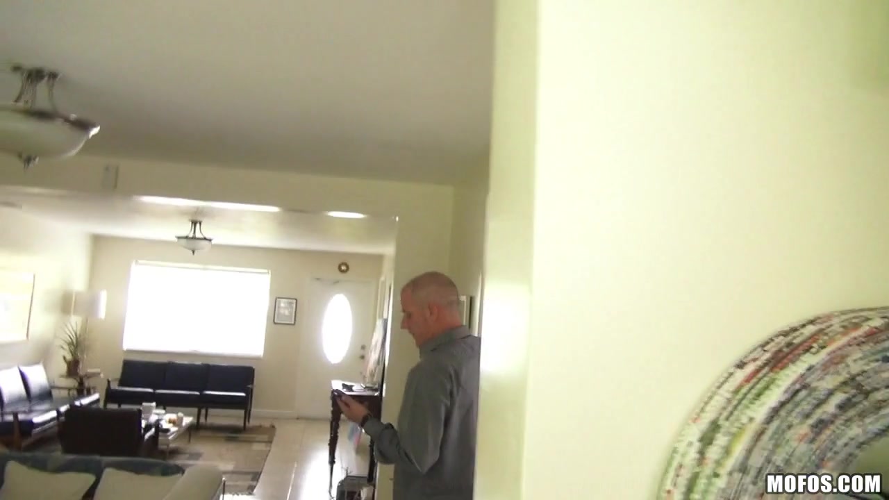 Cassidy Banks in Bad Girl Makes Porn at Folks' Home - LatinaSexTapes
