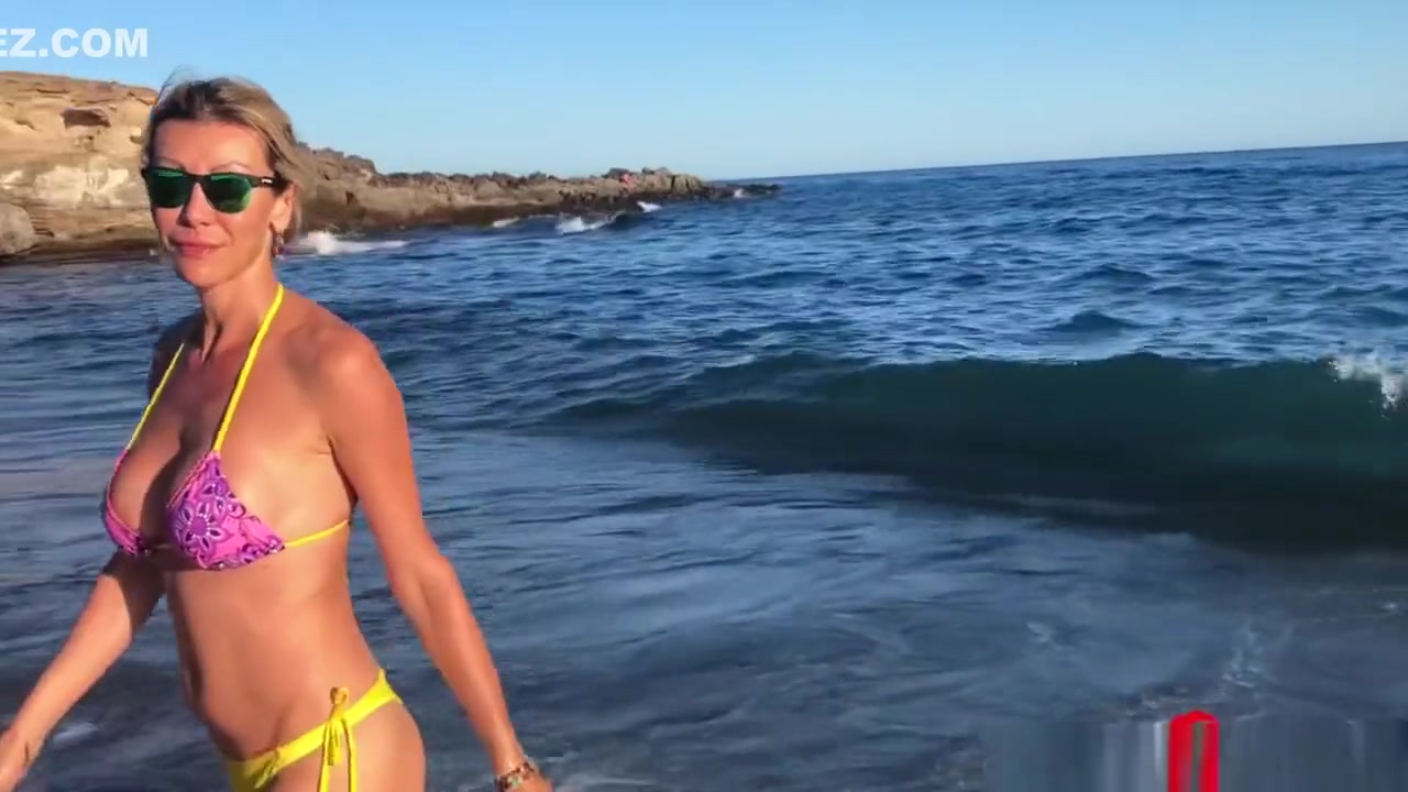 Very pretty shemale masturbating and sucking cock (cumshots) on the beach