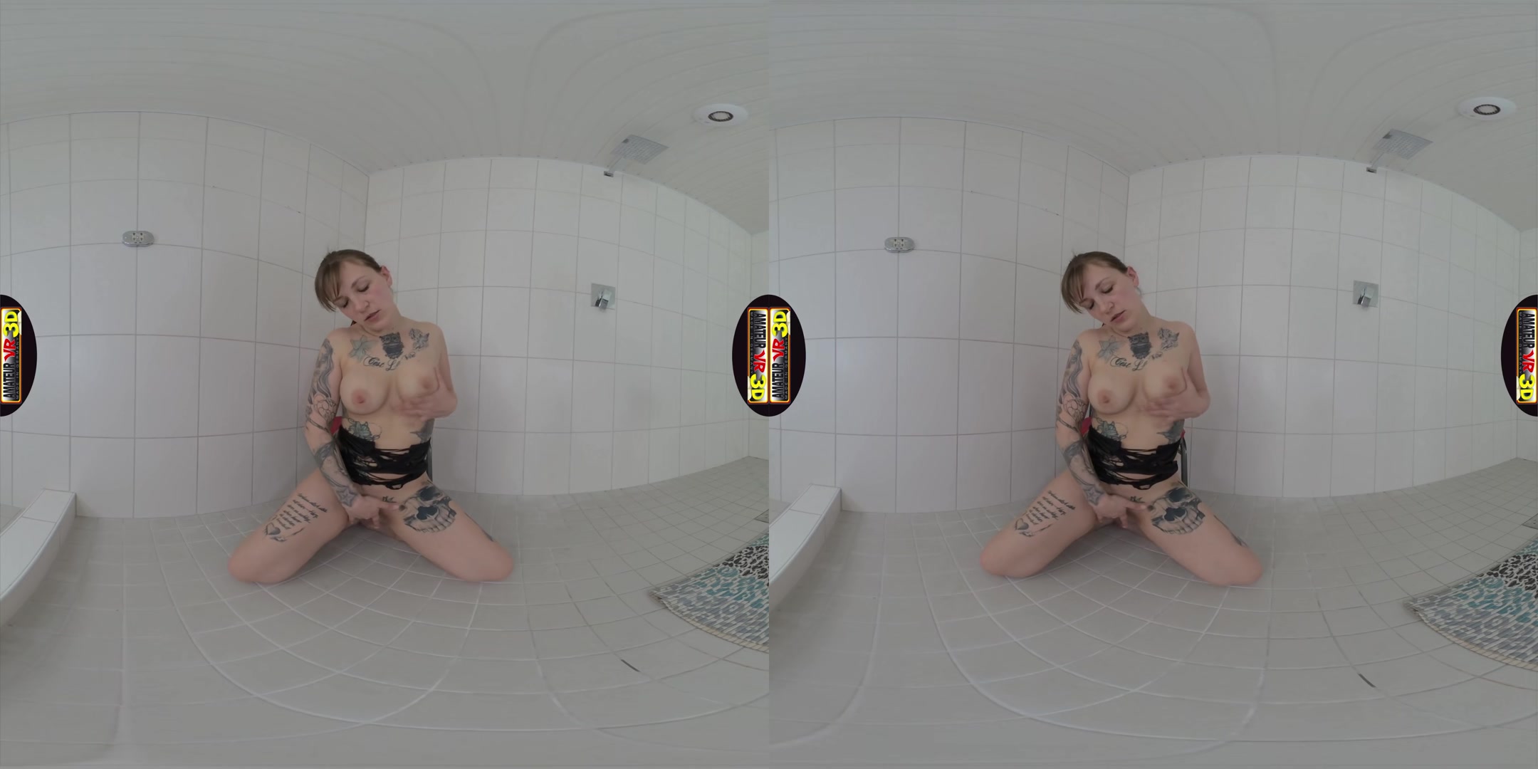 Luna - Very Wet Deep Inside - AmateurVR3D