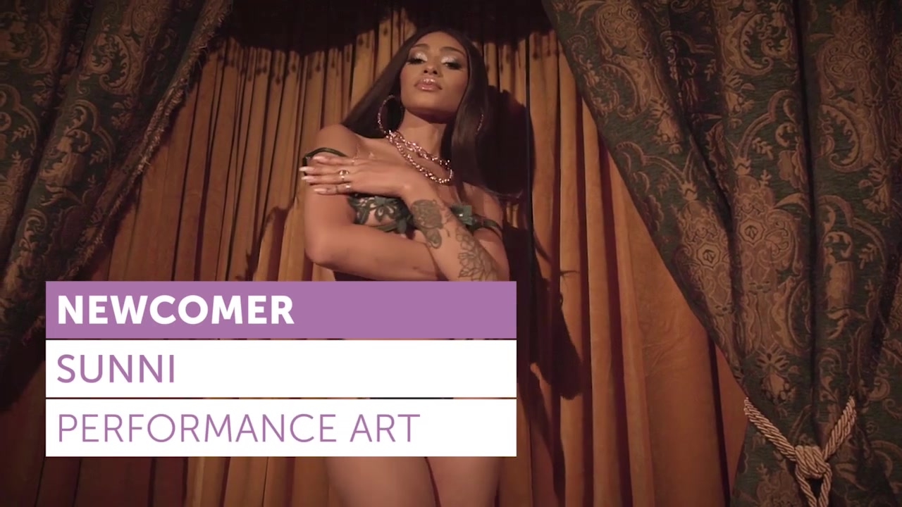 Sunni in Performance Art - PlayboyPlus