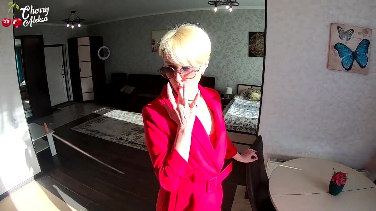 Business Woman Deep Blowjob And Ass Fucking With A Partner After Work