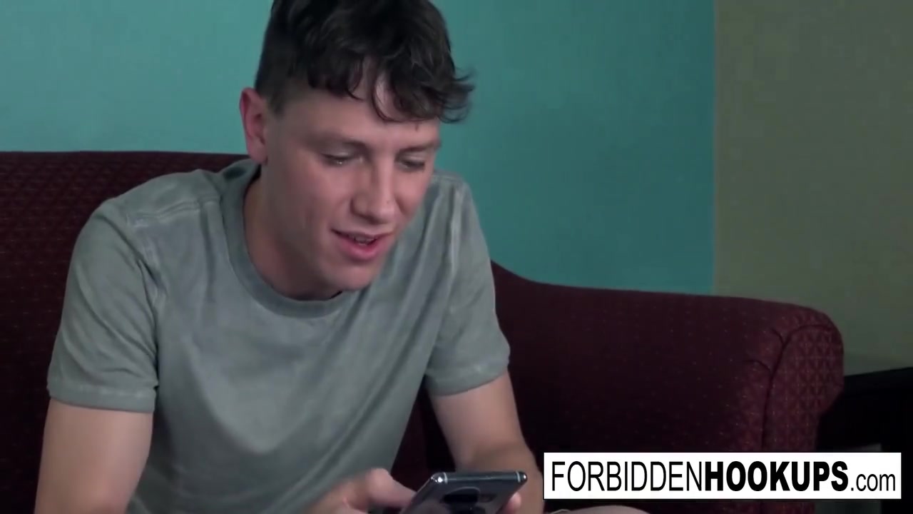 Brunette Gets Fucked By Her Stepbrother