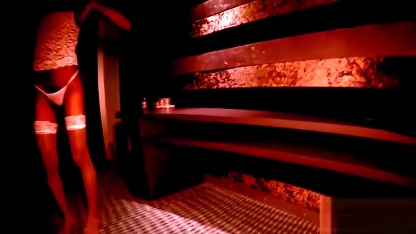 Ladyboy teen 18+ bareback anal fucked in an expensive club