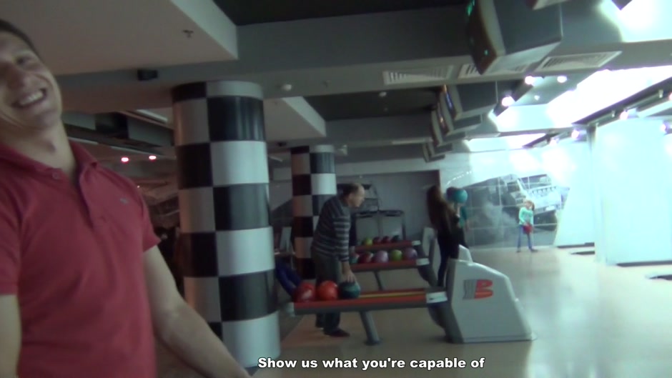 Amateur cutie sucking dick and fucking in the public place