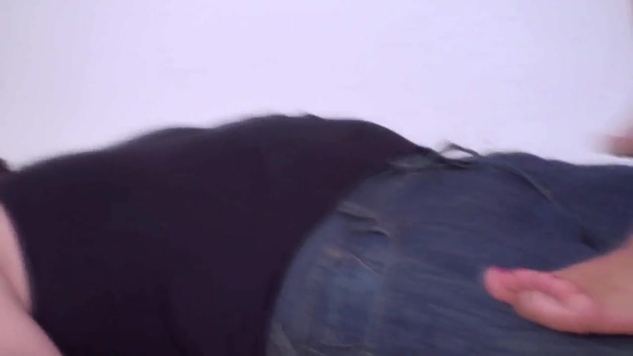 Bare-feet stomping experiment by Foot Girls