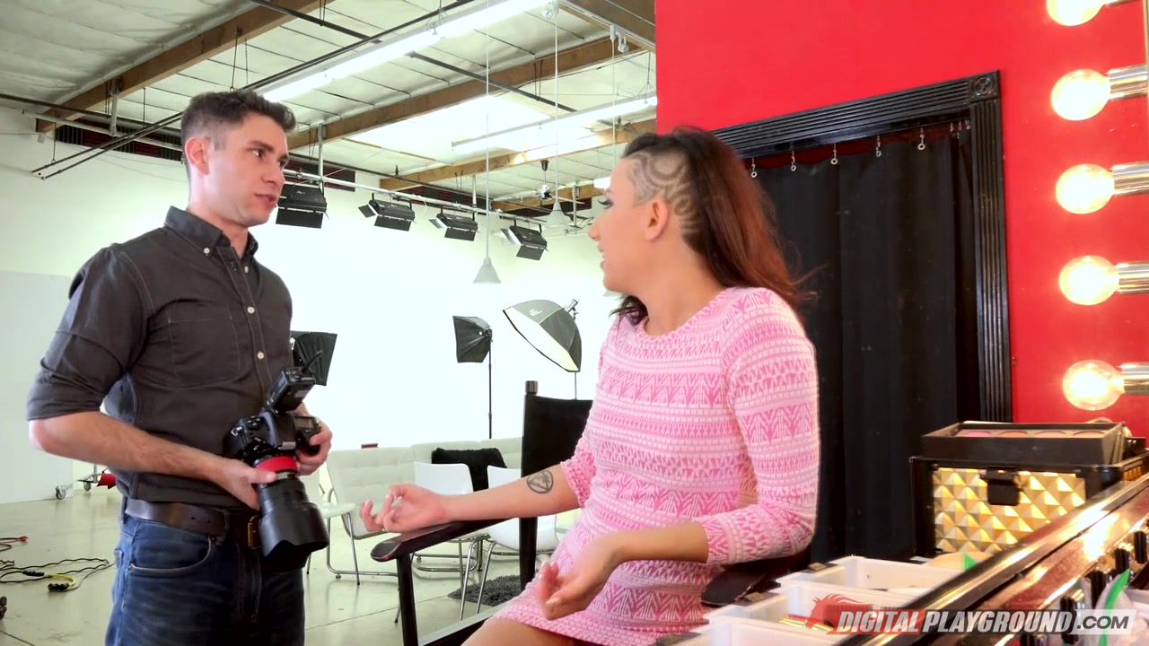 Brad Knight, Sophia Grace in Ready For Her Closeup - DigitalPlayground