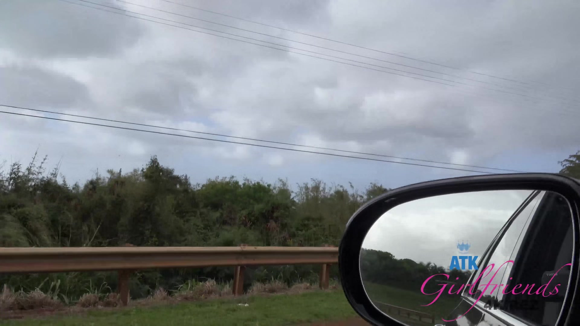 Virtual Vacation On Hawaii With Nasty Ariel Grace 8/12