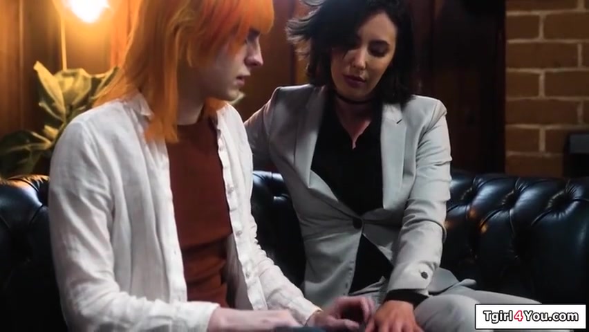 Trans Femboy Fucks Doctor And Sucks Her Feet With Holly Wood, Jean Hollywood And Ella Hollywood