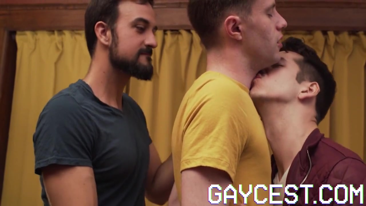 Works His Stepuncle And Stepdads Cocks At The Same Time With Jason Sparks, Jonah Wheeler And Maxx Monroe