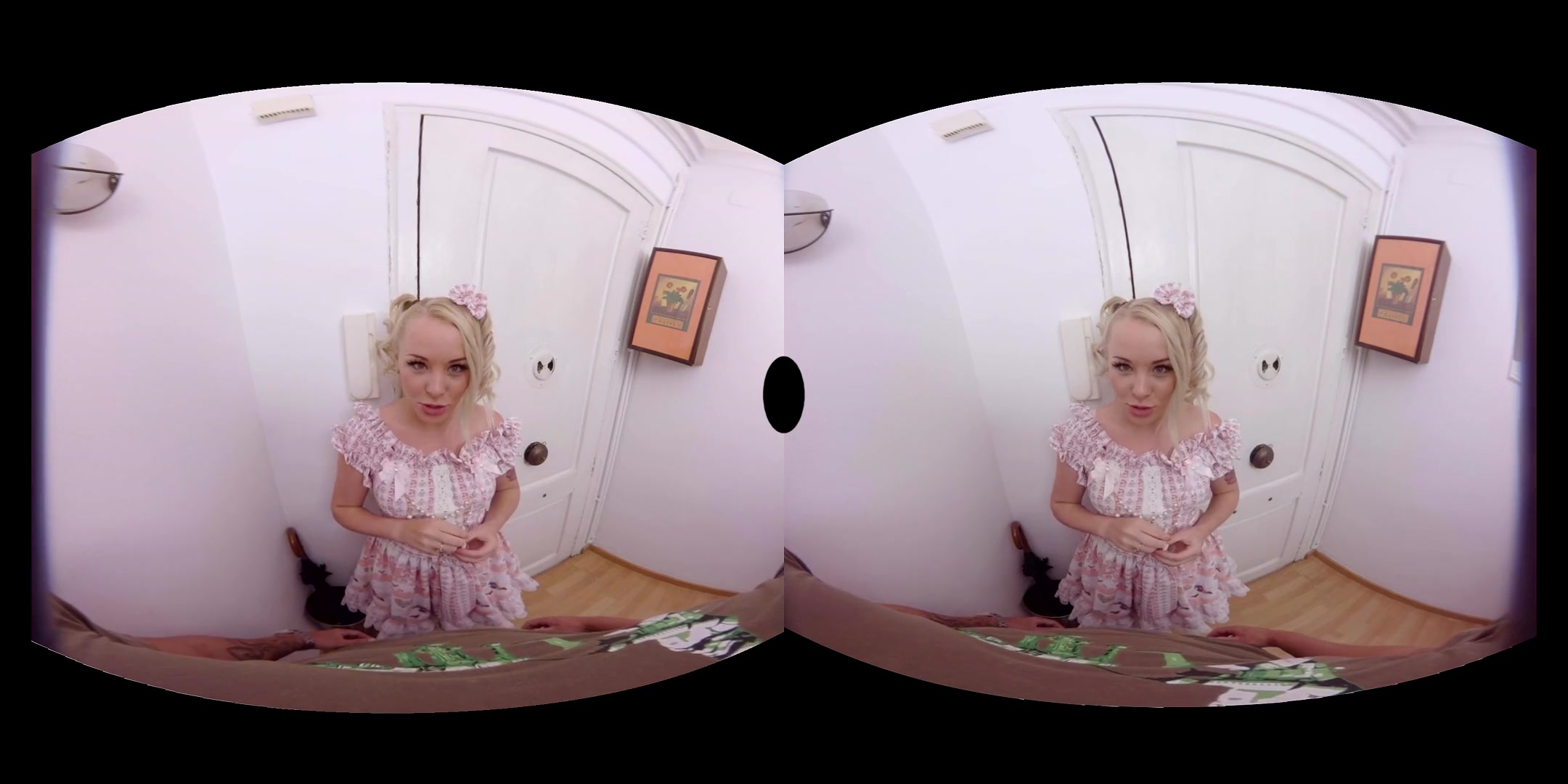 Lola Taylor in Otaku Girl - VirtualRealPorn