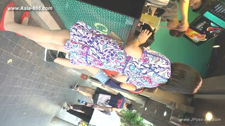 peeping chinese amateur upskirt.***