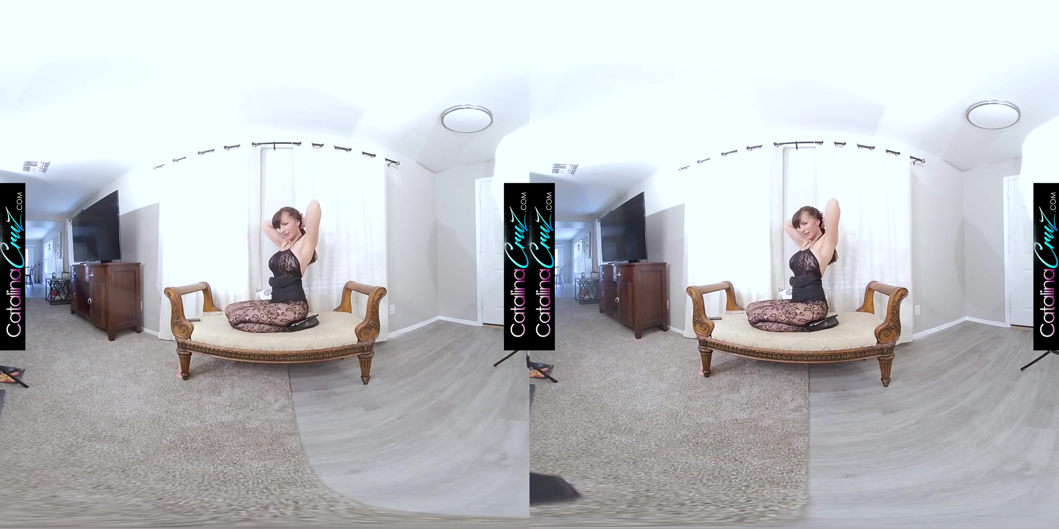 Catalina Cruz - Bad Bunny Love 5k Vr